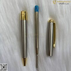 Bút Kim Loại Xoay V031 Làm Quà Tặng 19 butkyquatang.com V031 + Butkyquatang.com