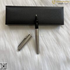 Bút Kim Loại Khắc Tên V033 Theo Yêu Cầu 19 butkyquatang.com V033 + Butkyquatang.com