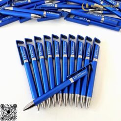 Bút Bi Nhựa Xoay V135 In Logo 11 butkyquatang.com Bút Bi Nhựa Nút Bấm V135 In Logo 18