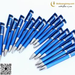 Bút Bi Nhựa Xoay V135 In Logo 15 butkyquatang.com Bút Bi Nhựa Nút Bấm V135 1