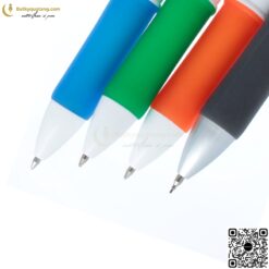 Bút Bi Nhựa 3 Ngòi V124 In Logo 7 butkyquatang.com Bút Bi Nhựa 3 Ngòi V124 2
