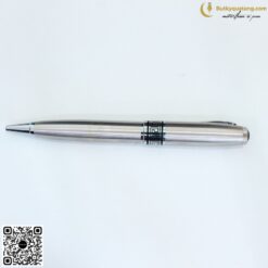 Bút Kim Loại Xoay V022 Khắc Tên Làm Quà Tặng 3 butkyquatang.com bút kim loại khắc tên V022