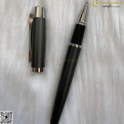 Bút Kim Loại Khắc Tên V028 Làm Quà Tặng 9 butkyquatang.com V028 7 butkyquatang.com