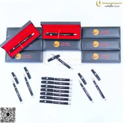 Hộp Bút Quà Tặng Nắp Gập HV06 In Logo 9 butkyquatang.com Hộp Bút Quà Tặng Nắp Gập HV06 In Logo