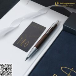 Bút Bi Cao Cấp Parker IM PRM Đ-Brown CT TB4-1975656 (3501179756561) 11 butkyquatang.com Bút Bi Cao Cấp Parker IM PRM Đ-Brown CT TB4-1975656 (3501179756561) 5