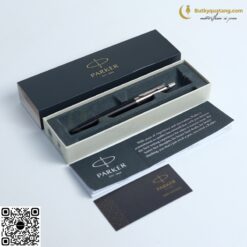 Bút Bi Cao Cấp Parker Jotter Đ-BDST Black CT TB6-1953346 (3501179533469) 11 butkyquatang.com Bút Bi Cao Cấp Parker Jotter Đ-BDST Black CT TB6-1953346 (3501179533469) 3