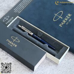 Bút Bi Cao Cấp Parker Jotter Đ-Royal Blue CT TB6-1953347 (3501179533476) 16 butkyquatang.com Bút Bi Cao Cấp Parker Jotter Đ-Royal Blue CT TB6-1953347