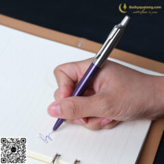 Bút Bi Cao Cấp Parker Jotter Đ-VTR Violet CT TB6-1953350 (3501179533506) 27 butkyquatang.com Bút Bi Cao Cấp Parker Jotter Đ-VTR Violet CT TB6-1953350 (781187269)