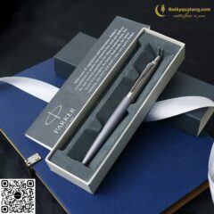 Bút Bi Cao Cấp Parker Jotter XL Đ-MGrey CT TB6-2068514 (3026980685140) 35 butkyquatang.com Bút Bi Cao Cấp Parker Jotter XL Đ-MGrey CT TB6-2068514 – Butkyquatang.com