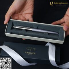 Bút Bi Cao Cấp Parker Jotter XL Đ-MGrey CT TB6-2068514 (3026980685140) 36 butkyquatang.com Bút Bi Cao Cấp Parker Jotter XL Đ-MGrey CT TB6-2068514 – Butkyquatang.com