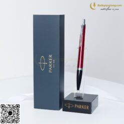 Bút Bi Cao Cấp Parker Urban Đ-VIBR Magenta CT TB4-1975445 (3501179754451) 4 butkyquatang.com Bút Bi Cao Cấp Parker Urban Đ-VIBR Magenta CT TB4-1975445 (3501179754451) 5