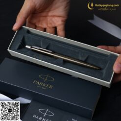 Bút bi cao cấp Parker Jotter PRM Đ-BRW PTP CT TB6-1953418 10 butkyquatang.com Bút bi cao cấp Parker Jotter PRM Đ-BRW PTP CT TB6-1953418 9
