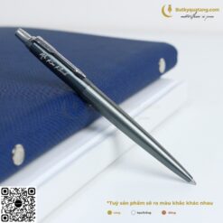 Bút bi cao cấp Parker Jotter PRM Đ-OF Grey CT TB6-1953417 8 butkyquatang.com Bút bi cao cấp Parker Jotter PRM Đ-OF Grey CT TB6-1953417 8