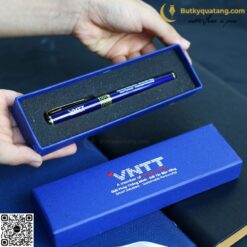 Bút Kim Loại Nắp Đậy V027 Khắc Tên Theo Yêu Cầu 9 butkyquatang.com Bút kim loại nắp đậy V027 - 9