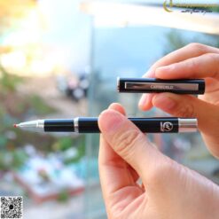 Bút Kim Loại Nắp Đậy V049 Khắc Tên Theo Yêu Cầu 7 butkyquatang.com bút kim loại V049