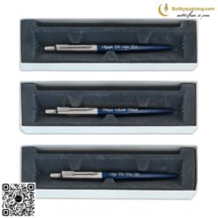 Bút Bi Cao Cấp Parker Jotter Đ-Royal Blue CT TB6-1953347 (3501179533476) 14 butkyquatang.com Bút Bi JOT Đ-Royal Blue CT TB6-1953347 (7)