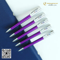 Bút Bi Có Nút Bấm V140 2