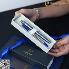 Bút Lông Bi Cao Cấp Parker IM X-BLU Grey CT TB4-1975581 (3501179755816) 35 butkyquatang.com Bút Lông Bi Cao Cấp Parker IM X-BLU Grey CT TB4-1975581 – IMG_9326