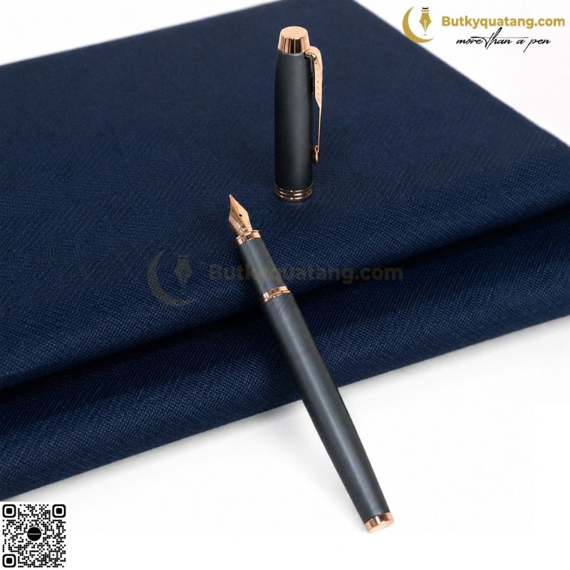 Gợi ý 10+ mẫu bút tặng thầy cô đẹp, sang trọng và ý nghĩa - Butkyquatang.com 