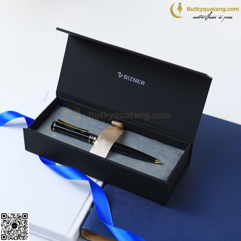 Gợi ý 10+ mẫu bút tặng thầy cô đẹp, sang trọng và ý nghĩa - Butkyquatang.com 