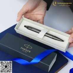 Bút Bi Parker IM MONO TITAN M-2172961 9