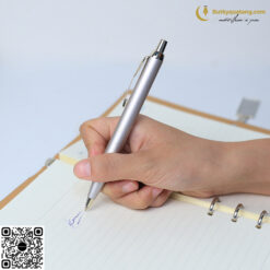 Bút Bi Parker IM Monochrome Champagne Ballpoint Pen 2172956 5 butkyquatang.com Bút Bi Parker IM Monochrome Champagne Ballpoint Pen 2172956 13