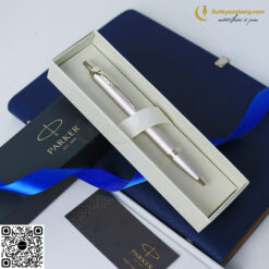 Bút Bi Parker IM Monochrome Champagne Ballpoint Pen 2172956 8 butkyquatang.com Bút Bi Parker IM Monochrome Champagne Ballpoint Pen 2172956 14