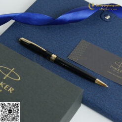 Bút Bi Parker Sonnet Black Lacquer GT Ballpoint Pen 1931497 8 butkyquatang.com Bút Bi Parker Sonnet Black Lacquer GT Ballpoint Pen 1931497 6