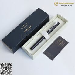 Bút Dạ Bi Parker Vector XL Black 2159779Z 4 butkyquatang.com Bút Dạ Bi Parker Vector XL Black 2159779Z 2