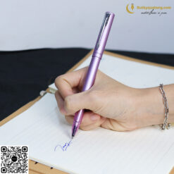 Bút Lông Bi Parker Vector XL METAL LILAC 2159783Z 7 butkyquatang.com Bút Lông Bi Parker Vector XL METAL LILAC 2159783Z 3