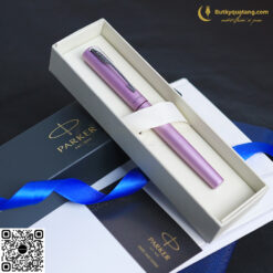 Bút Lông Bi Parker Vector XL METAL LILAC 2159783Z 8 butkyquatang.com Bút Lông Bi Parker Vector XL METAL LILAC 2159783Z 5