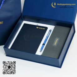 Bộ Quà Tặng Bút Bizner, Sổ Tay, Thiệp, Hộp Đựng Cao Cấp GSB2025 6 butkyquatang.com Bộ Quà Tặng Bút Bizner, Sổ Tay, Thiệp, Hộp Đựng Cao Cấp GSB2025 - Butkyquatang.com