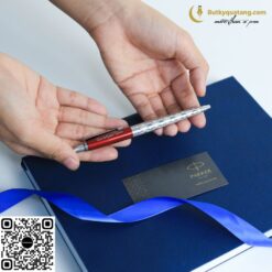 Bút Bi Cao Cấp Parker Jotter SE X-Red CLAS CT GB6-2025827 (3026980258276) 9 butkyquatang.com but bi cao cap parker jotter se x red clas ct gb6 2025827 07 butkyquatang.com