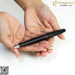 Bút bi Pilot MR1 mực xanh 0.7 mm BP-MR1-F - Butkyquatang.com