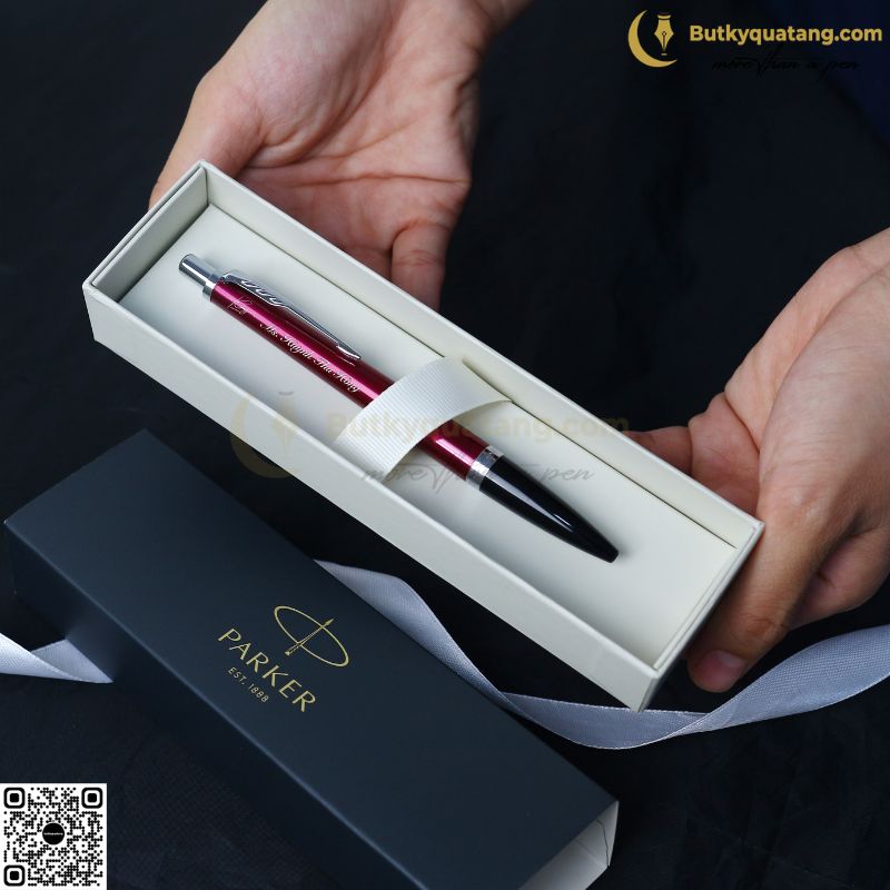 Gợi ý 15+ quà 20/10 cho nhân viên tinh tế và thiết thực - Butkyquatang.com 