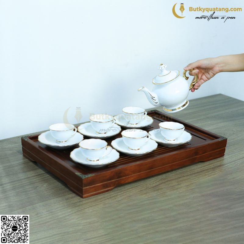 Khám phá 15+ quà tặng 20/10 cho khách hàng, đối tác nữ ý nghĩa và tinh tế - Butkyquatang.com 